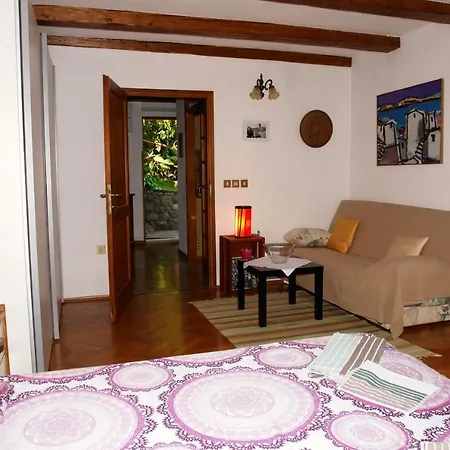 Costabella *